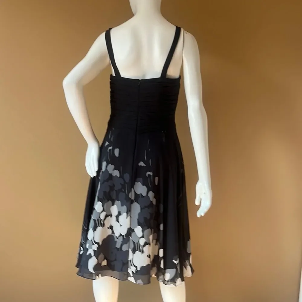 Strapless or straps, you can choose - Picture 11 of 12